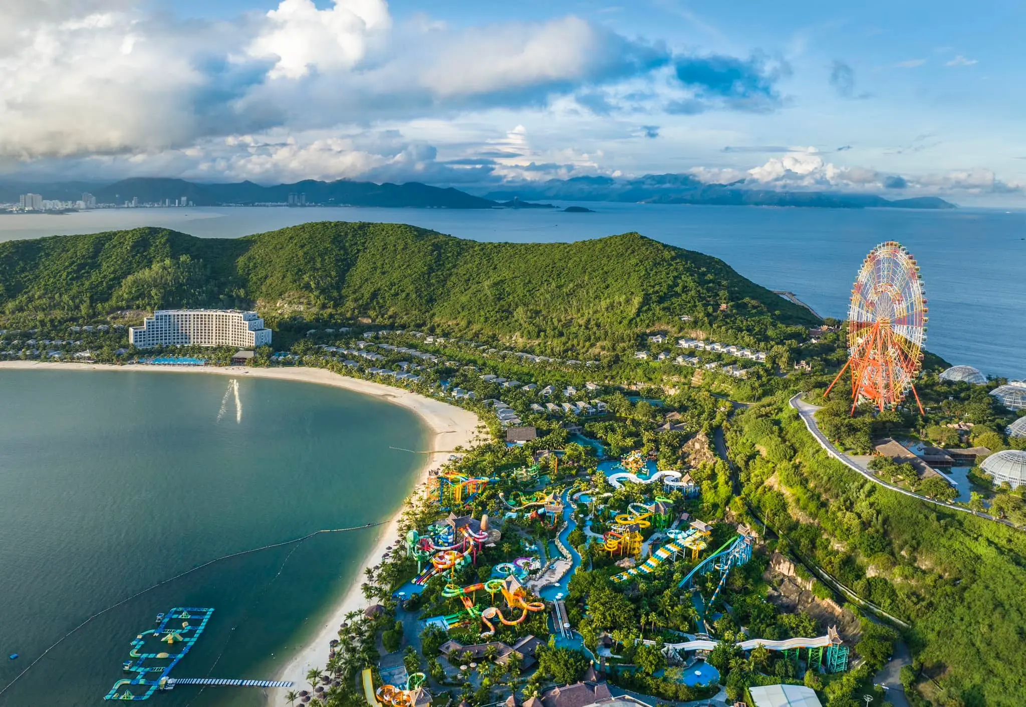 Du lịch biển: bí quyết đặt vé máy bay đi Nha Trang tiết kiệm